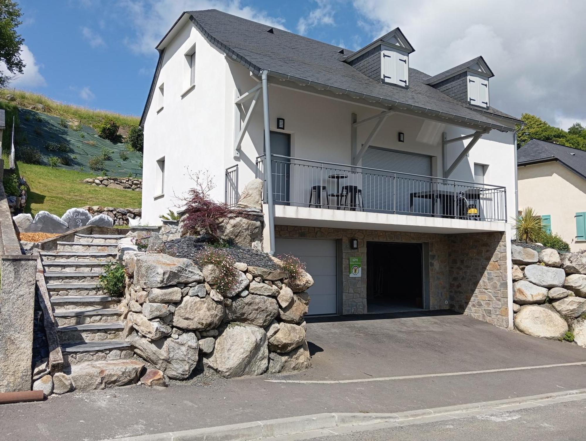 Eden Des Pyrenees Villa Arcizans-Avant Exterior photo
